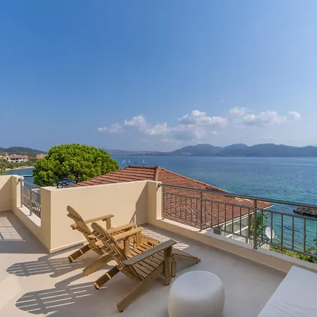 Seaside Luxury Nikiana