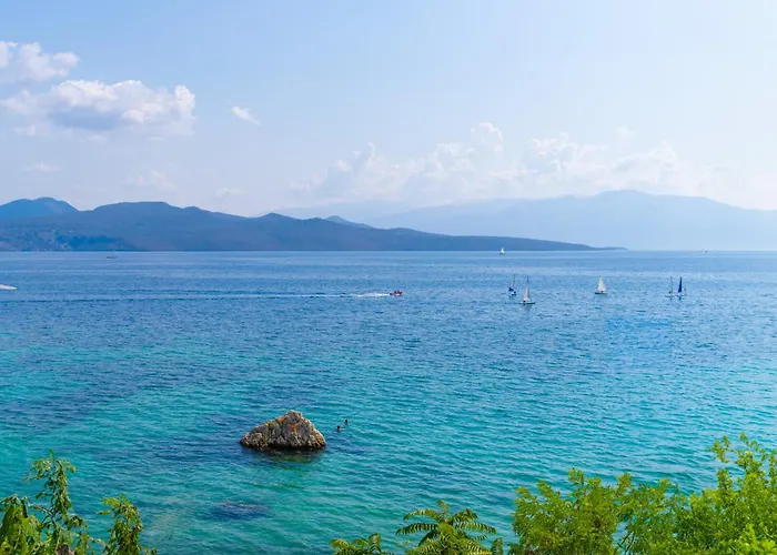 Seaside Luxury *